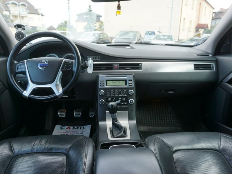 Volvo XC 70 zarejestrowany, ubezpieczony, bogate wyposażenie III (2007-)