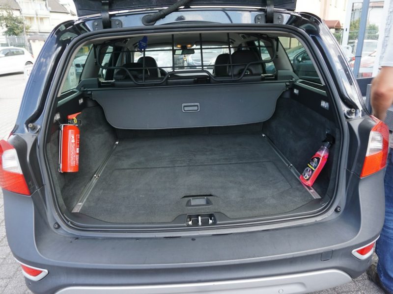 Volvo XC 70 zarejestrowany, ubezpieczony, bogate wyposażenie III (2007-)