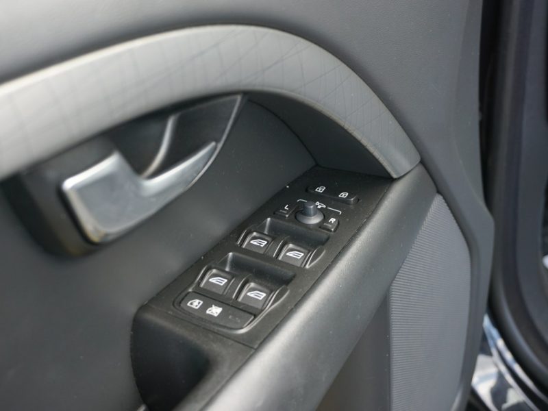 Volvo XC 70 zarejestrowany, ubezpieczony, bogate wyposażenie III (2007-)