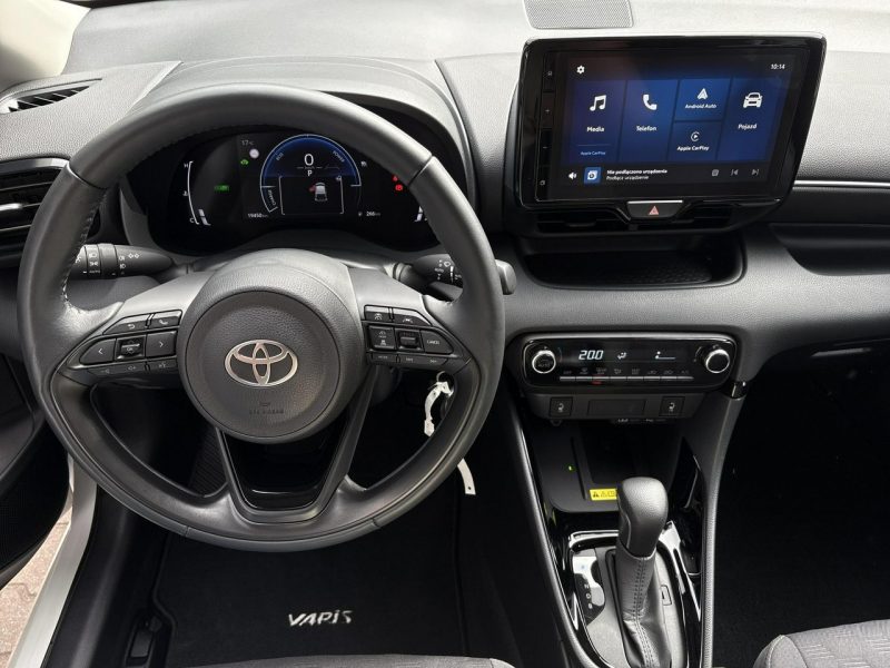 Toyota Yaris 1.5 Hybrid STYLE, salon Polska, gwarancja, FV23% IV (2020-)