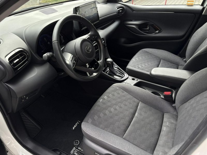 Toyota Yaris 1.5 Hybrid STYLE, salon Polska, gwarancja, FV23% IV (2020-)