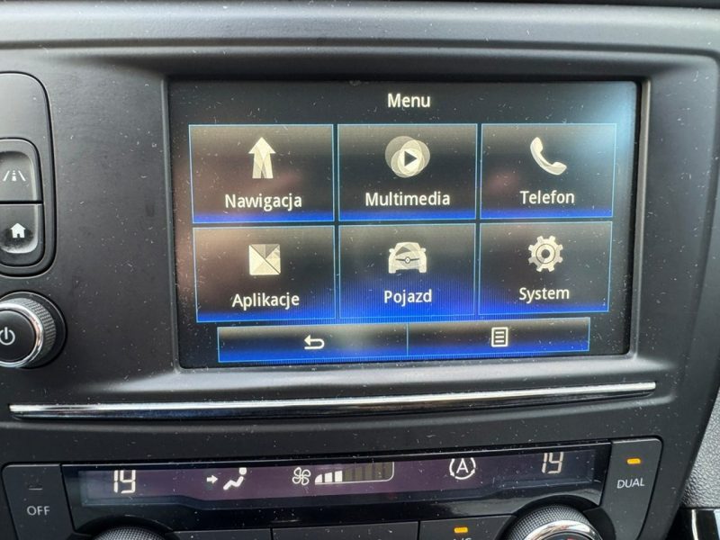 Renault Kadjar Pisemna Gwarancja 12 miesięcy I (2015-)
