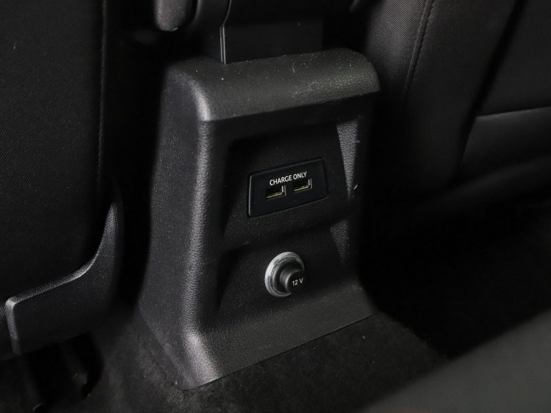 Audi Q2 4x4 S-tronic full LED klima auto grzane fotele czujniki parkowania
