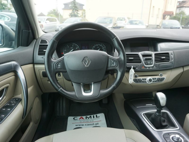 Renault Laguna polski salon, liftback III (2007-)