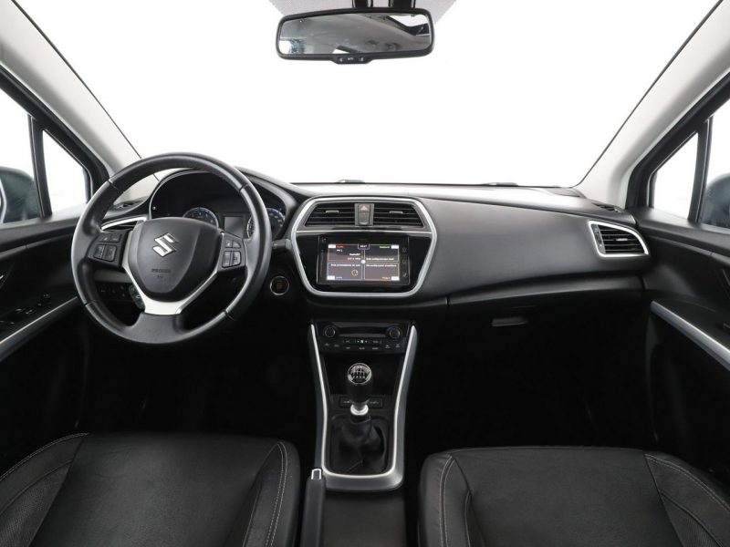 Suzuki SX4 S-Cross 1.4T 140KM skóra navi klima-auto grzane fotele panorama ACC kamera