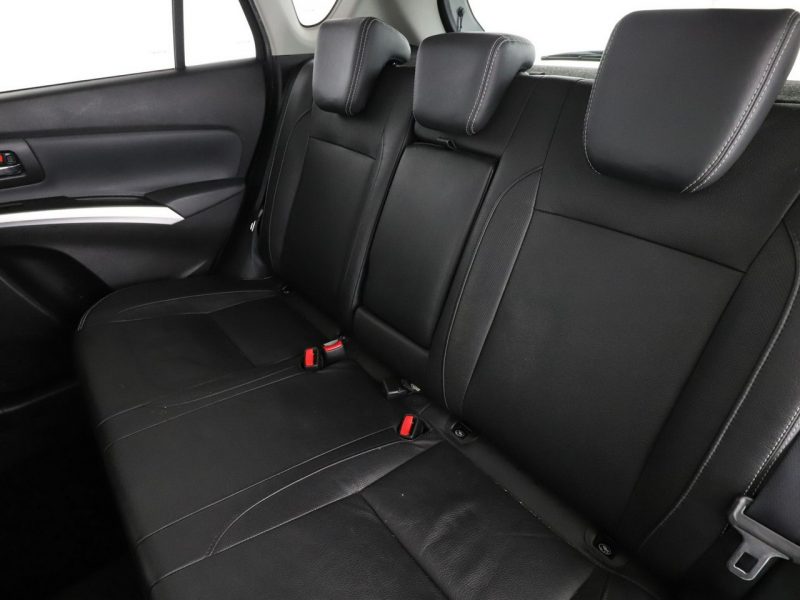 Suzuki SX4 S-Cross 1.4T 140KM skóra navi klima-auto grzane fotele panorama ACC kamera