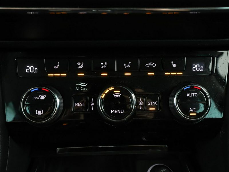 Škoda Superb Style PHEV skóra automat virtual navi grzane fotele kamera climatronic III (2015-2023)