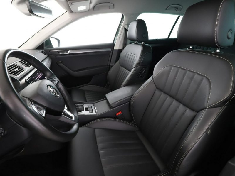 Škoda Superb Style PHEV skóra automat virtual navi grzane fotele kamera climatronic III (2015-2023)