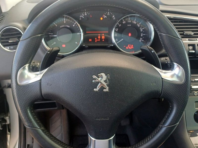 Peugeot 3008 1.6 HDi Automat Parktronik Skórzana tapicerka I (2009-2016)