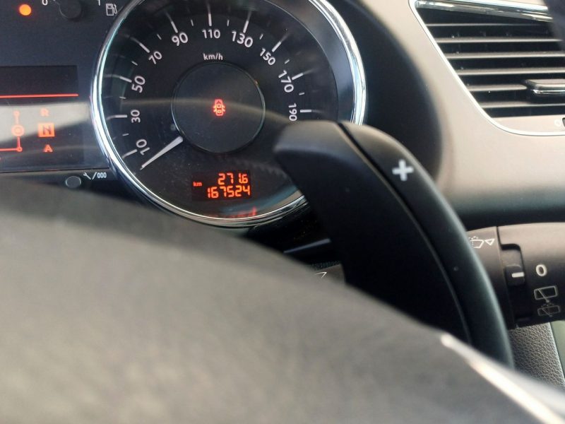 Peugeot 3008 1.6 HDi Automat Parktronik Skórzana tapicerka I (2009-2016)