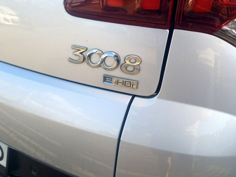 Peugeot 3008 1.6 HDi Automat Parktronik Skórzana tapicerka I (2009-2016)