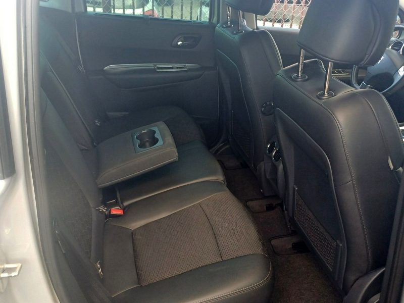 Peugeot 3008 1.6 HDi Automat Parktronik Skórzana tapicerka I (2009-2016)