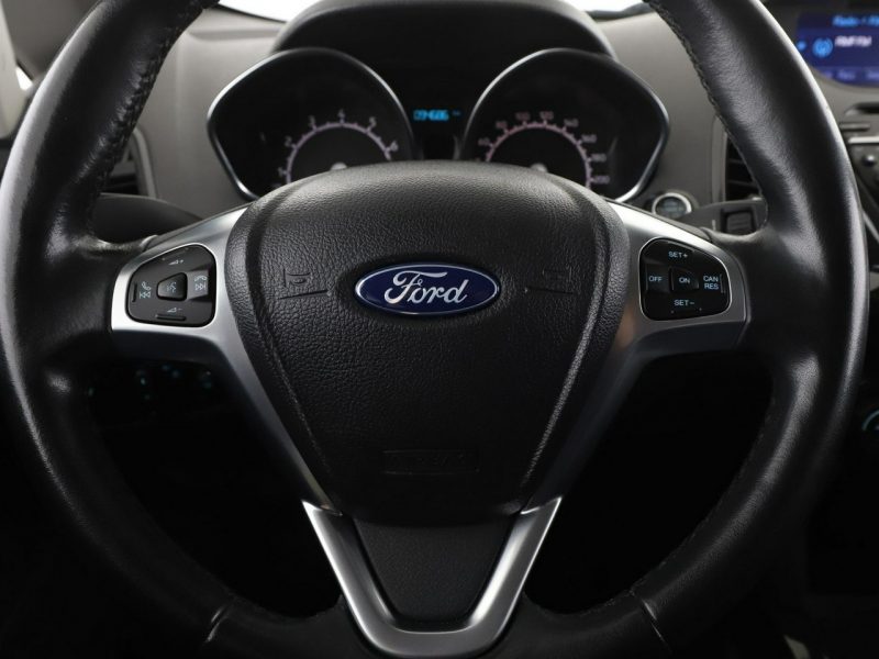 Ford EcoSport Automat klima auto grzane fotele kamera i czujniki parkowania II (2013-)