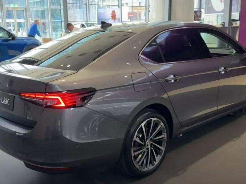 Škoda Superb 2.0 TSI 4x4 (265 KM) dostępny od ręki IV (2023-)