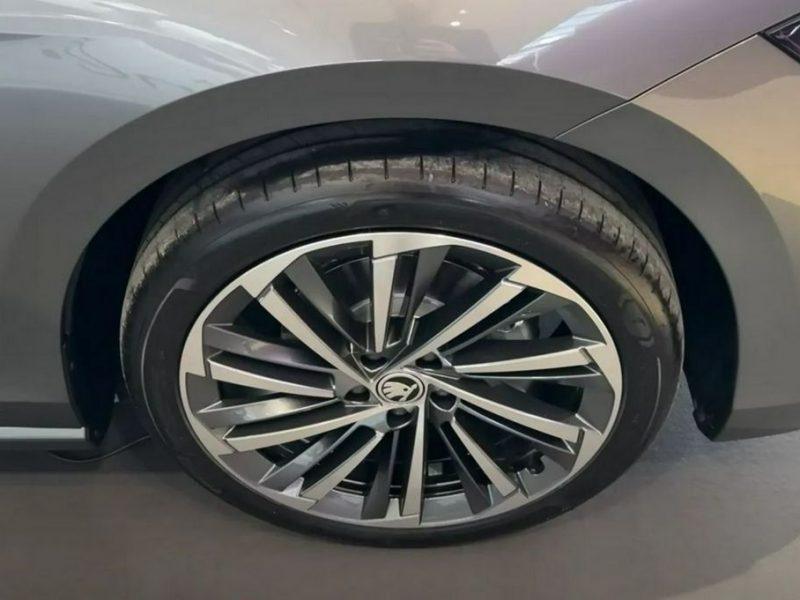 Škoda Superb 2.0 TSI 4x4 (265 KM) dostępny od ręki IV (2023-)