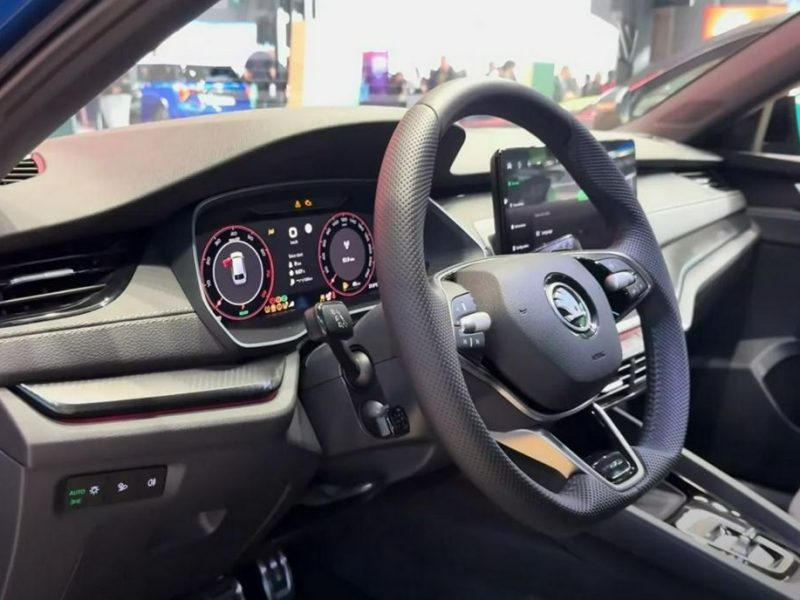 Škoda Octavia Combi Sportline 2,0 TDI (150 KM) dostępny od ręki IV (2020-)
