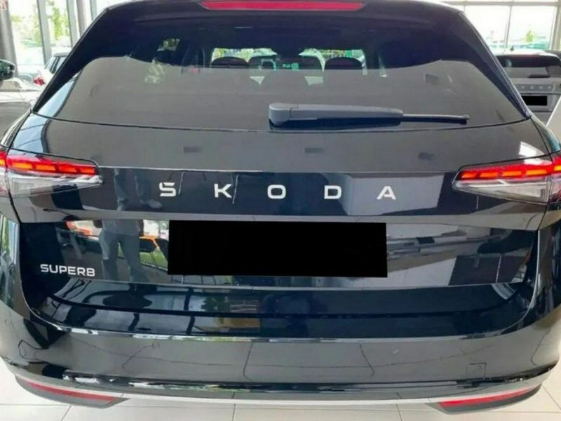 Škoda Superb Combi L&K 2,0 TDI 4x4 (193 KM) dostępny od ręki IV (2023-)