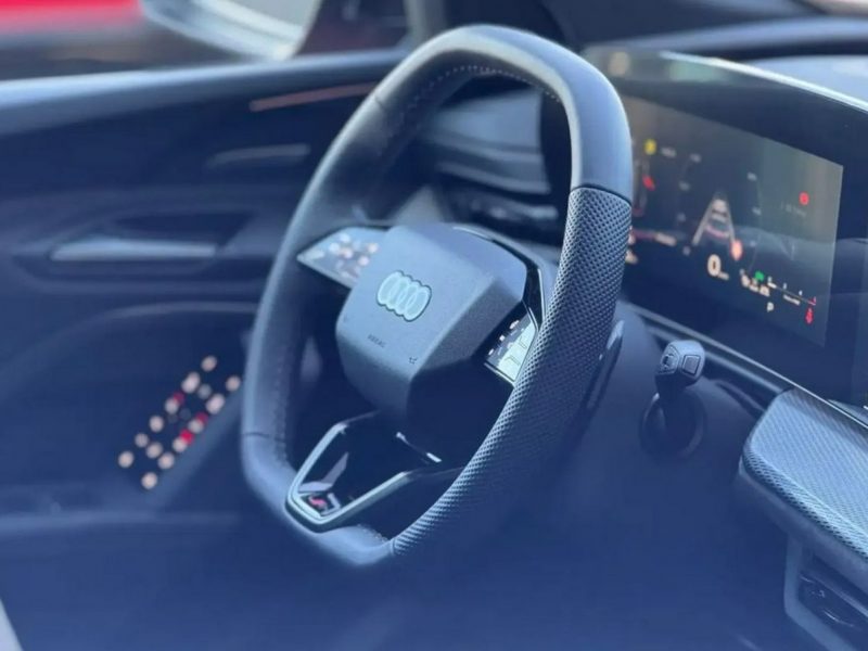 Audi Q5 TDI Quattro (204 KM) Dostępne różne opcje kolorów i wyposażenia!