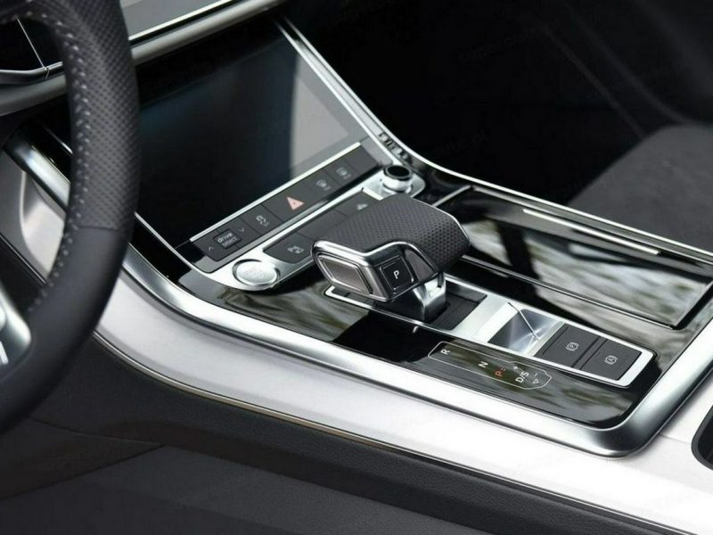 Audi Q8 45 TDI quattro 231 KM, gotowy do odbioru, Rabat 93 600 zł