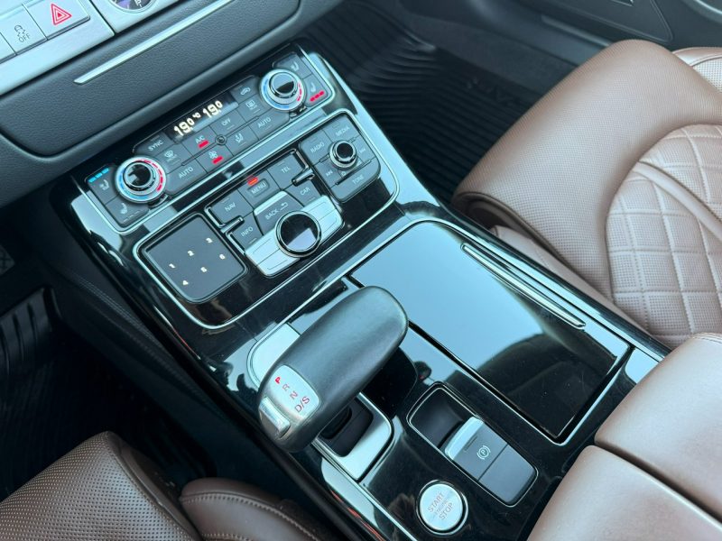 Audi A8 Alcantara, Podgrzewane wentylowane fotele, Kamera 360, Masaż, LED D4 (2010-)