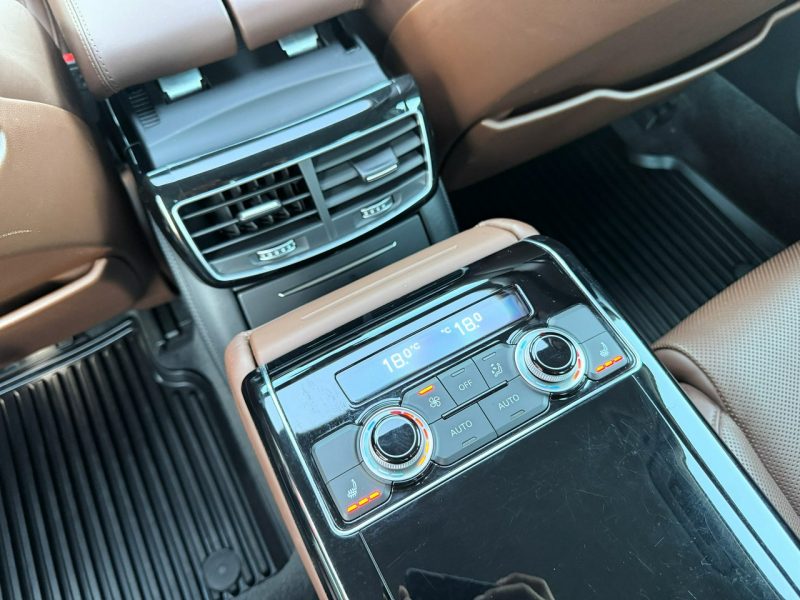 Audi A8 Alcantara, Podgrzewane wentylowane fotele, Kamera 360, Masaż, LED D4 (2010-)