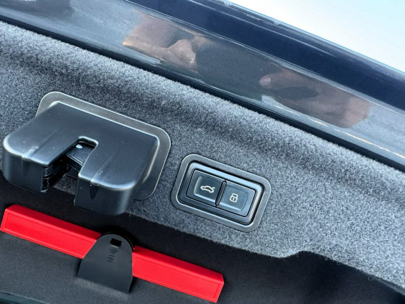Audi A8 Alcantara, Podgrzewane wentylowane fotele, Kamera 360, Masaż, LED D4 (2010-)