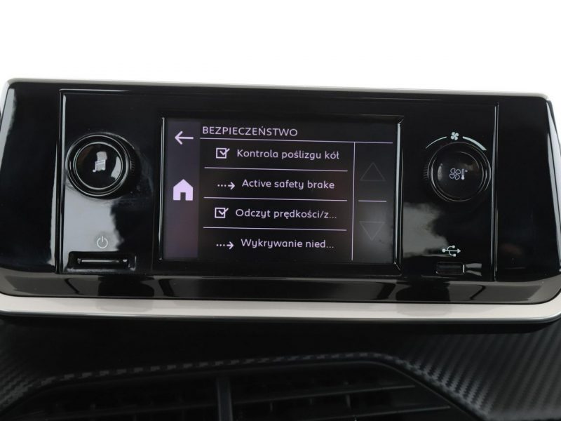Peugeot 208 Niski przebieg Klimatyzacja El.szyby Bluetooth II (2019 -)