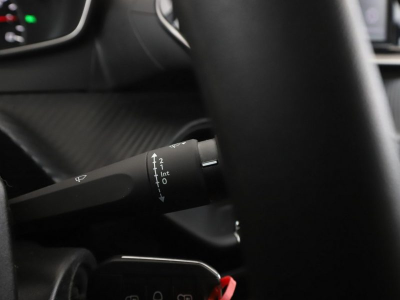 Peugeot 208 Niski przebieg Klimatyzacja El.szyby Bluetooth II (2019 -)