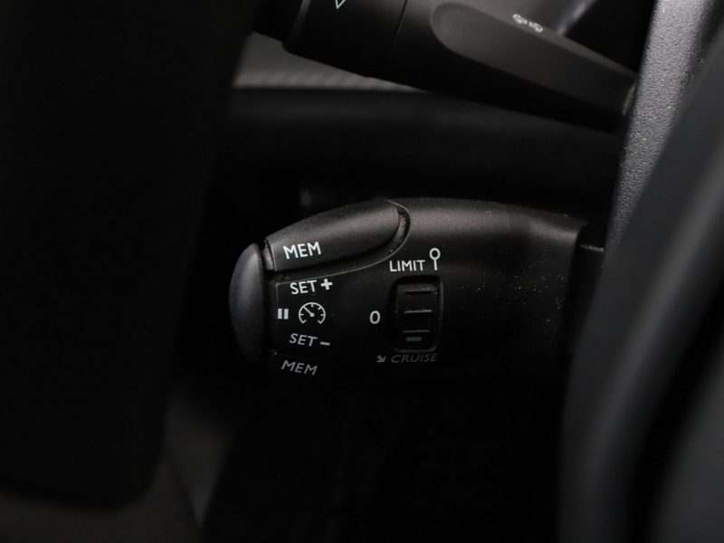 Peugeot 208 Niski przebieg Klimatyzacja El.szyby Bluetooth II (2019 -)