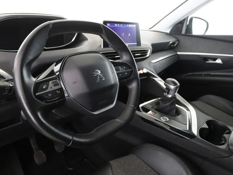 Peugeot 3008 półskóra virtual cocpit navi klima auto kamera i czujniki parkowania II (2016-)