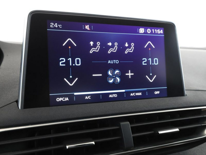 Peugeot 3008 półskóra virtual cocpit navi klima auto kamera i czujniki parkowania II (2016-)