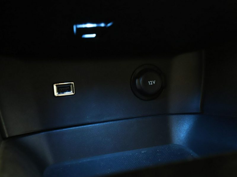 Peugeot 3008 półskóra virtual cocpit navi klima auto kamera i czujniki parkowania II (2016-)