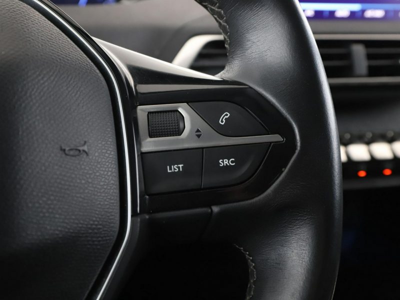 Peugeot 3008 półskóra virtual cocpit navi klima auto kamera i czujniki parkowania II (2016-)