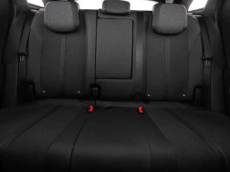 Peugeot 3008 GT-Line automat panorama virtual navi kamera grzane fotele półskóra II (2016-)