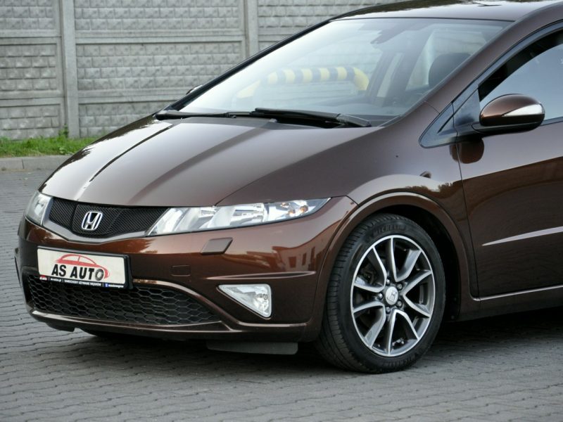 Honda Civic 1,8i-Vtec 140KM Executive/Serwisowany/Parktronic/Alkantara/Alu VIII (2006-2011)