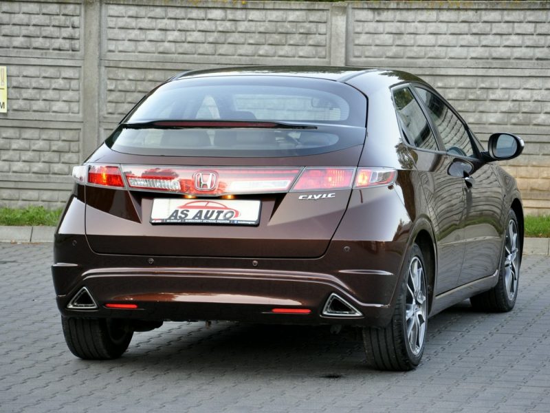 Honda Civic 1,8i-Vtec 140KM Executive/Serwisowany/Parktronic/Alkantara/Alu VIII (2006-2011)