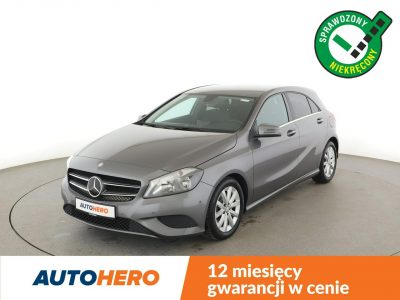 Mercedes A 180 skóra navi kamera i czujniki parkowania klima grzane fotele W176 (2012-)