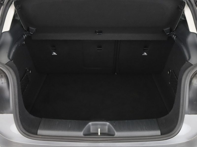 Mercedes A 180 skóra navi kamera i czujniki parkowania klima grzane fotele W176 (2012-)