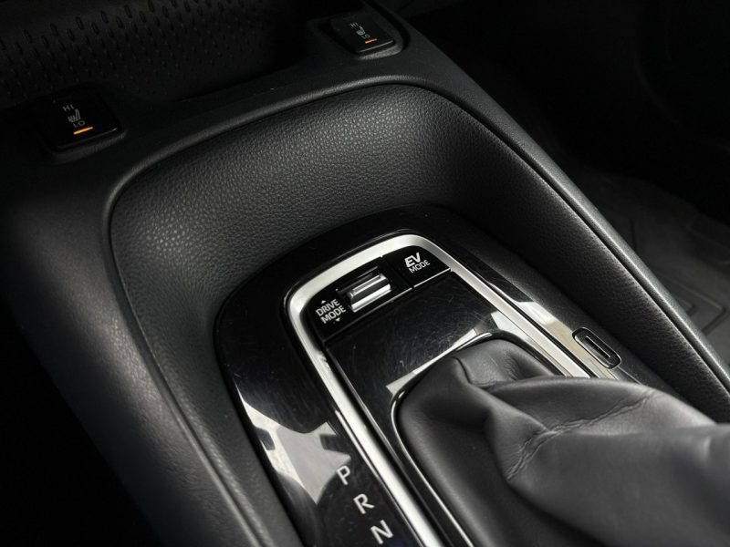 Toyota Corolla 1.8 Hybrid COMFORT TECH, salon Polska, gwarancja, FV23% Seria E16 (2012-)