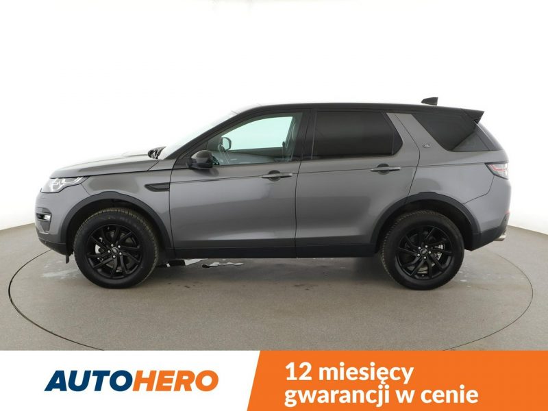 Land Rover Discovery Sport AWD 240KM automat skóra panorama navi kamera grzane fotele ACC hak
