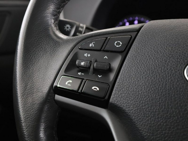 Hyundai Tucson Executive automat 4x4 177KM skóra grzane+wentyl. fotele panorama kamer III (2015-2020)