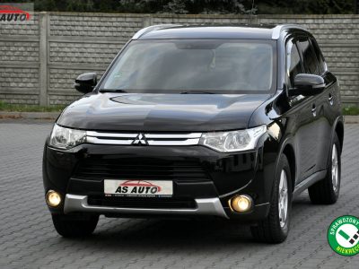 Mitsubishi Outlander 2.2Di-D 150KM /4x4/Automat/PDC/Kamera/Półskóry/Łopatki III (2012-)