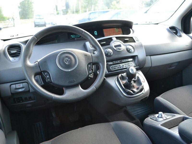 Renault Scenic Conquest Climatronic**Polskie Menu*Tempomat*2.0 135KM*Zadbany