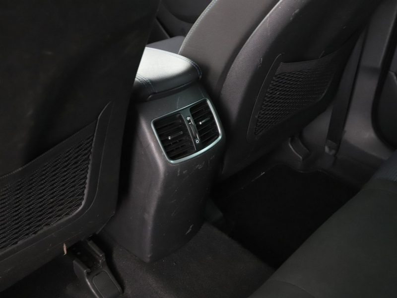 Hyundai Tucson navi klima auto kamera i czujniki parkowania grzane fotele III (2015-2020)