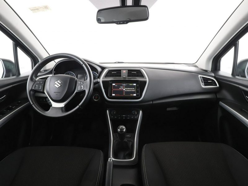 Suzuki SX4 klima auto grzane fotele kamera i czujniki parkowania II (2013-)