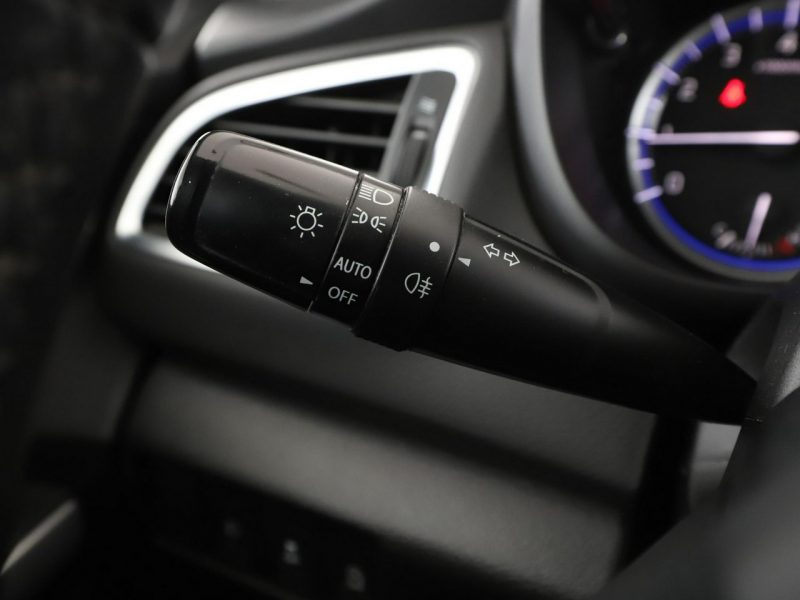 Suzuki SX4 klima auto grzane fotele kamera i czujniki parkowania II (2013-)