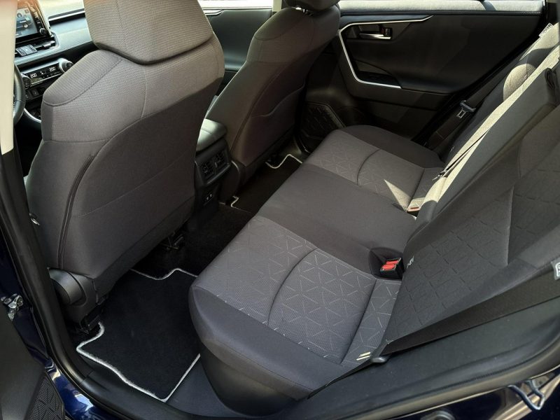 Toyota RAV-4 2.5 HSD COMFORT STYLE, salon Polska, gwarancja, FV23% V (2018)