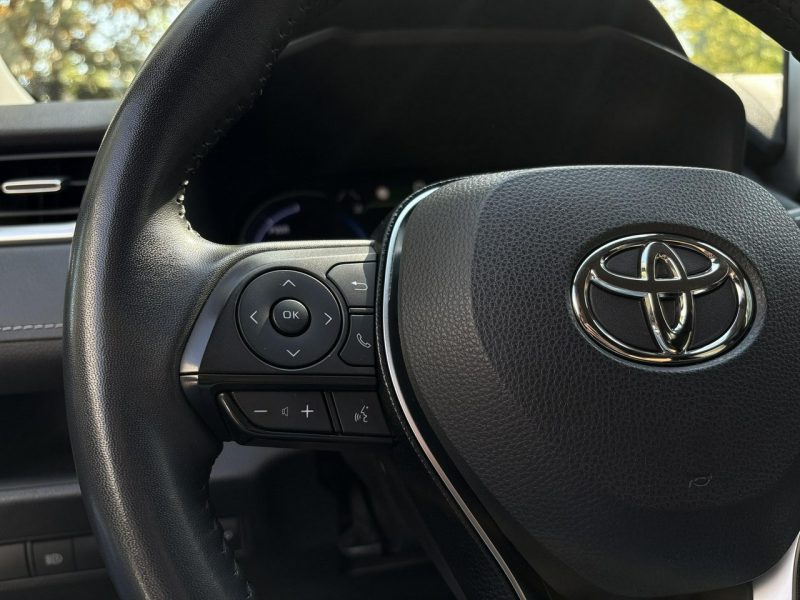 Toyota RAV-4 2.5 HSD COMFORT STYLE, salon Polska, gwarancja, FV23% V (2018)