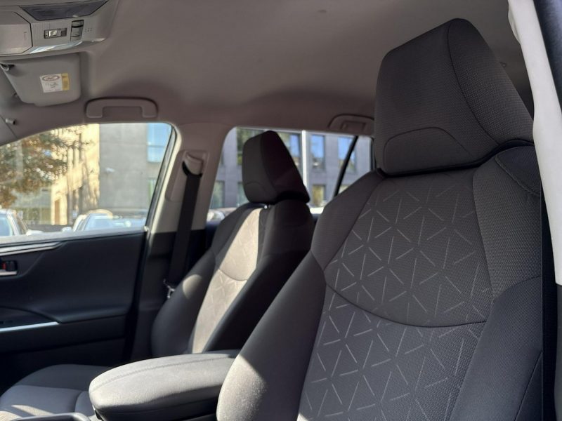 Toyota RAV-4 2.5 HSD COMFORT STYLE, salon Polska, gwarancja, FV23% V (2018)