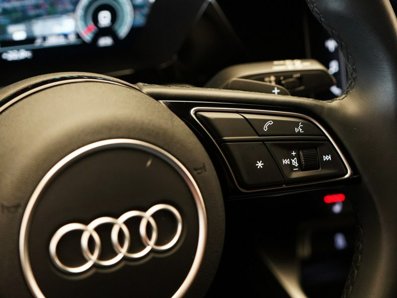 Audi A3 35 TFSI 150 KM S-line LED Kamera Tempomat ACC 8Y